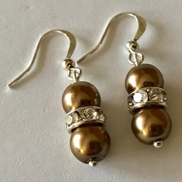 Brown Pearl Earrings Baroque Style Crystal Glass Beads Dangle Silver Plated - Picture 5 of 8